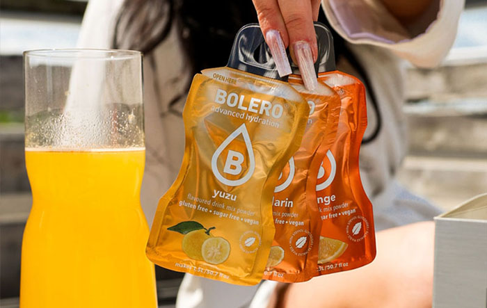 Saszetki Bolero Yuzu i Orange – napoje bez cukru wspierające nawodnienie