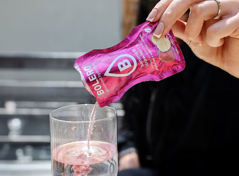 Bolero Banana & Strawberry 3g – napój instant bez cukru, smak bananowo-truskawkowy