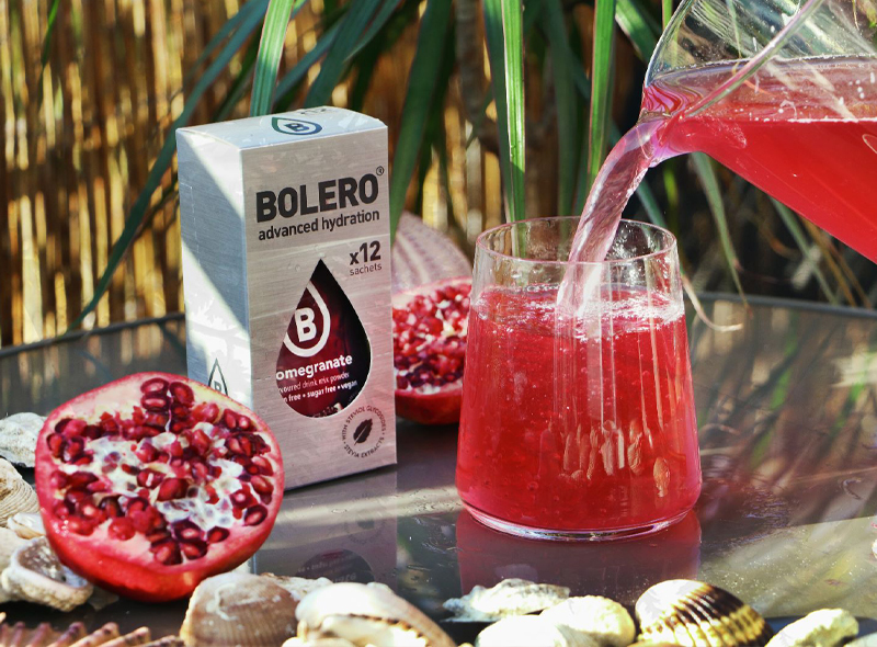Bolero Pomegranate – napój o smaku granatu w saszetkach, bez cukru i kalorii