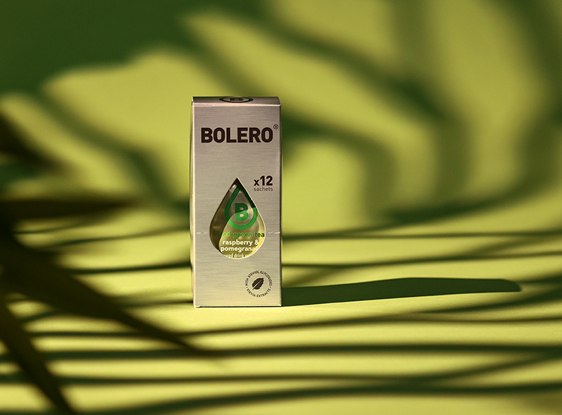 Bolero Iced Green Tea raspberry pomegranate saszetka zielona herbata smak malina i granat bez cukru