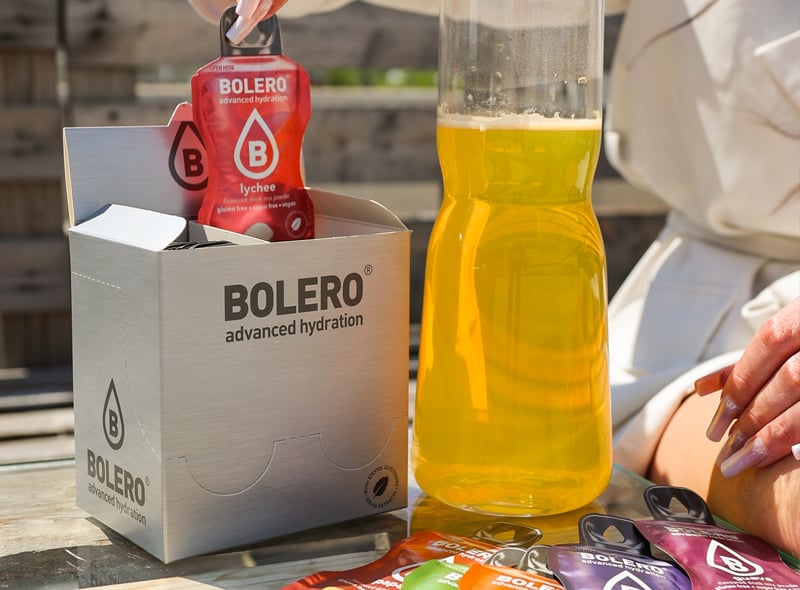 Bolero napoje w proszku bez cukru, rozpuszczone w dzbanku, przekrój smaków