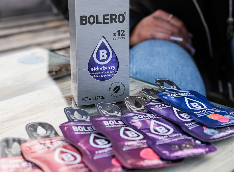Bolero napoje w proszku bez cukru ze stewią mix smaków jagodowych, truskawka, malina, owoce leśne