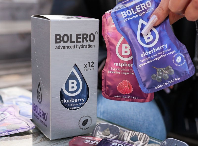 Bolero napoje w proszku bez cukru ze stewią mix smaków jagodowych, truskawka, malina, owoce leśne